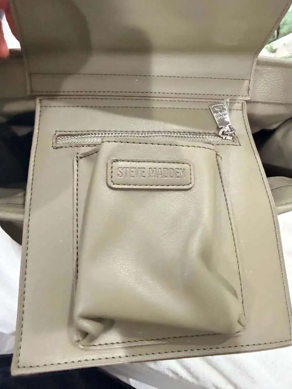 Steve Madden Bwebber-El Large Tote Shoulder Bag